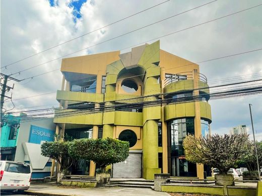 Appartementencomplex in San José, Provincia de San José