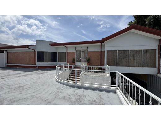 Casa de lujo en San Francisco, Cantón de Heredia