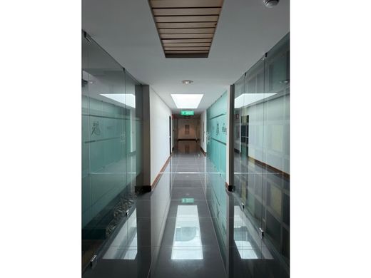 ﺷﻘﺔ ﻓﻲ Santa Ana, Provincia de San José