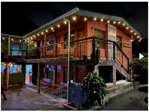 호텔 / Monte Verde, Cantón de Puntarenas