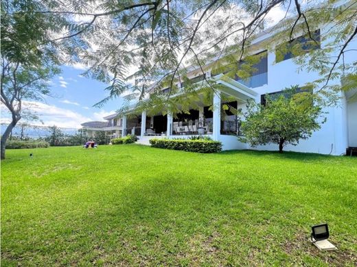 Luxury home in Guachipelín, Escazú