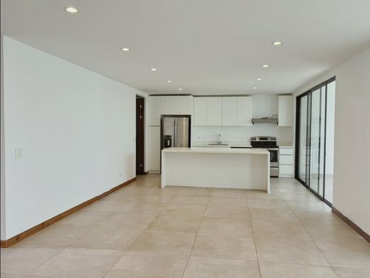 Элитный дом, Escazú, Provincia de San José