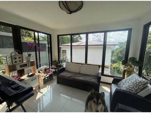 Lüks ev Santa Ana, Provincia de San José