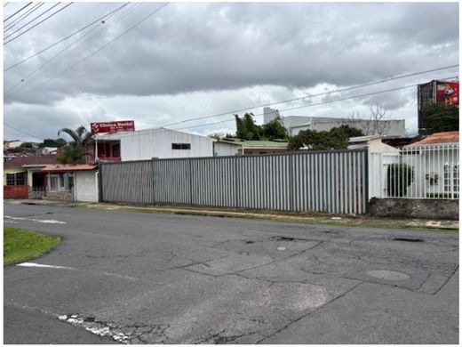 Edificio en San José, Cantón de San José