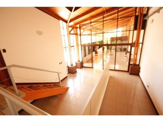 Жилой комплекс, San Pedro, Montes de Oca