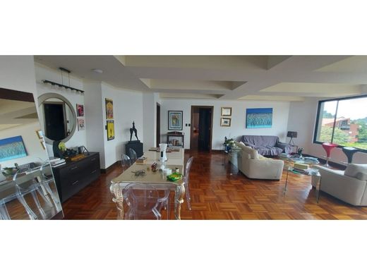 Apartment in Escazú, Provincia de San José