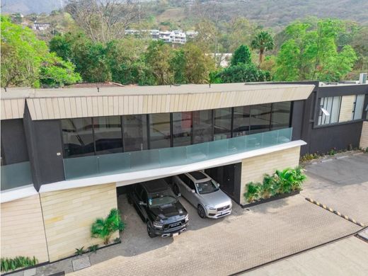 Kamienica w Escazú, Provincia de San José