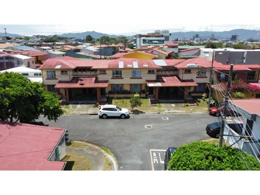 Luxe woning in Isla, Provincia de San José