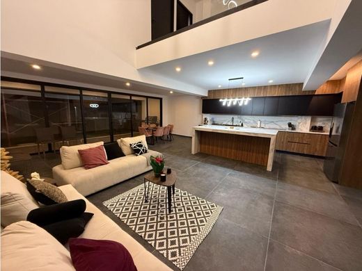 Luxe woning in Santa Ana, Provincia de San José