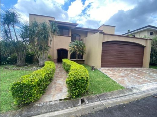 サンホセ, Cantón de San Joséの高級住宅