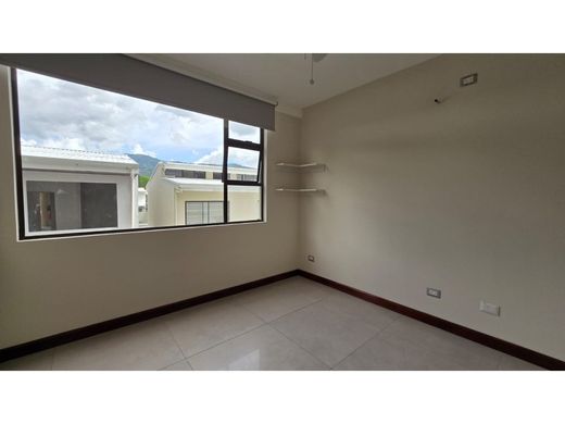 Casa de lujo en Santa Ana, Provincia de San José