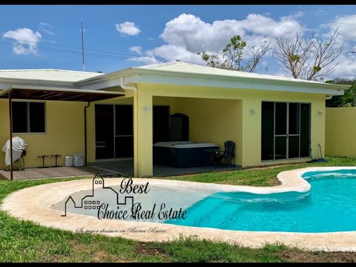 Apartment in Belén, Carrillo