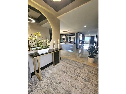 Apartment in Escazú, Provincia de San José