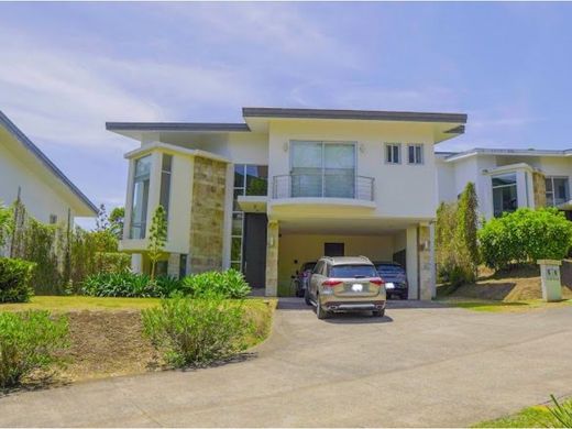 Casa di lusso a Escazú, Provincia de San José