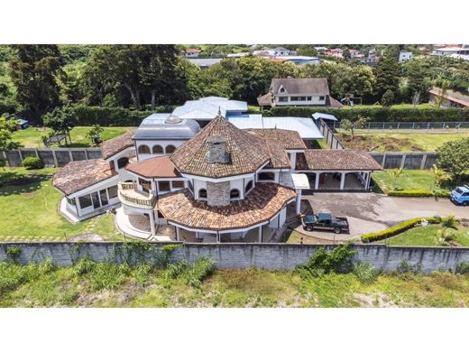 Luxury home in Heredia, Cantón de Heredia