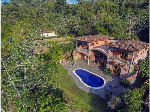 Casa de lujo en Herradura, Garabito