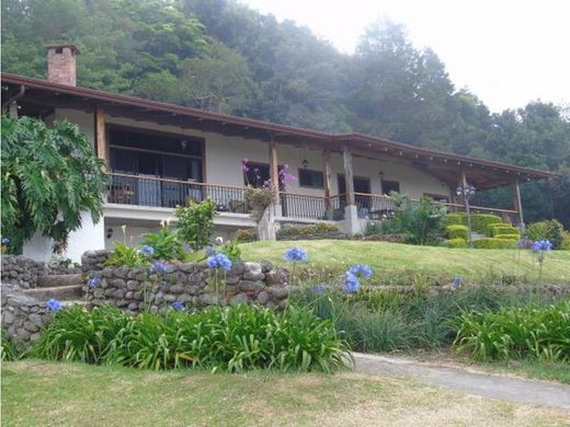 Casa de campo - Poás, Provincia de Alajuela