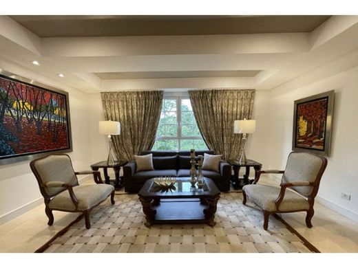 Escazú, Provincia de San Joséのアパートメント