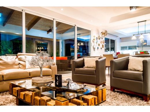 Luxury home in Garita, La Cruz