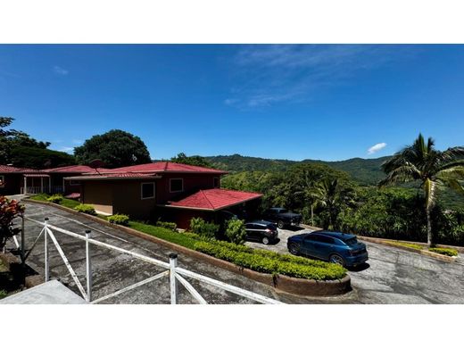 Cortijo o casa de campo en Colón, Mora
