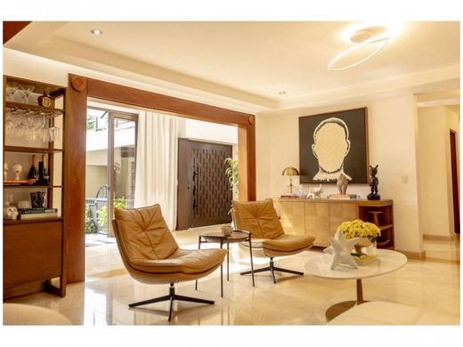 Luxus-Haus in Escazú, Provincia de San José