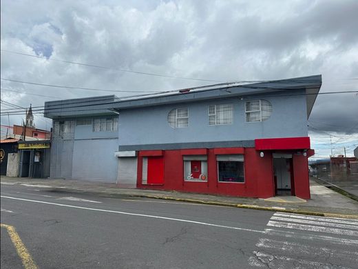 Appartementencomplex in San Isidro de Coronado, Vázquez de Coronado