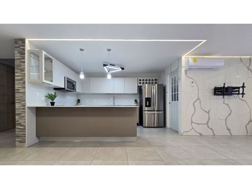 ‏דירה ב  Escazú, Provincia de San José