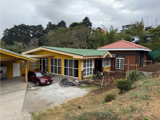 豪宅  Santo Domingo, Provincia de Heredia