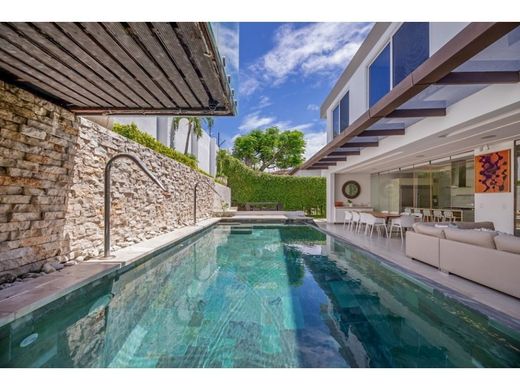 Luxury home in Santa Ana, Provincia de San José