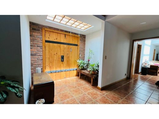 ‏בתי יוקרה ב  Guachipelín, Escazú