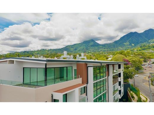 Ático en Escazú, Provincia de San José