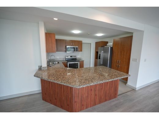 Piso / Apartamento en Mata de Palo, Cantón de San José