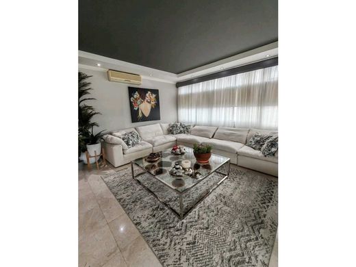 Escazú, Provincia de San Joséのアパートメント