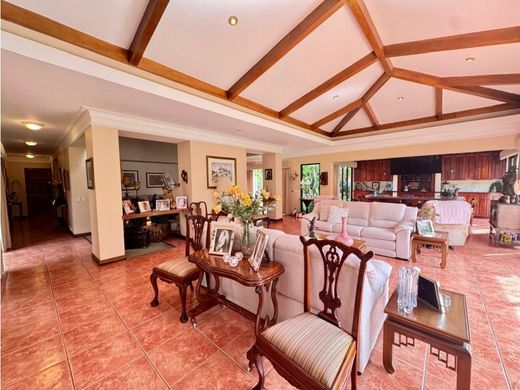Luxury home in Curridabat, Provincia de San José