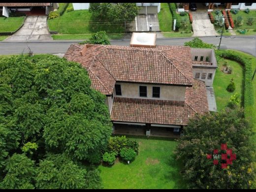 Luksusowy dom w Alajuela, Cantón de Alajuela