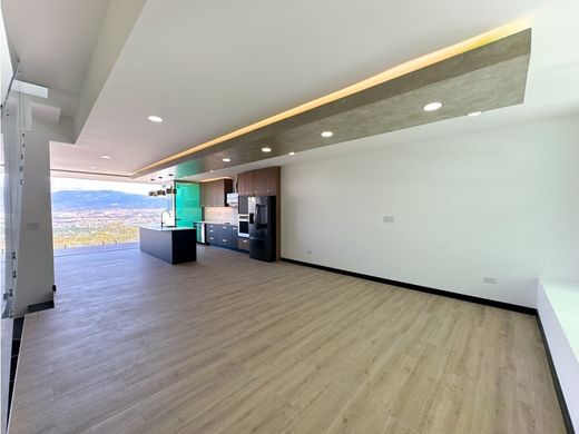 Casa di lusso a Escazú, Provincia de San José