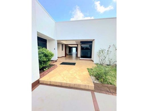 호화 저택 / Escazú, Provincia de San José