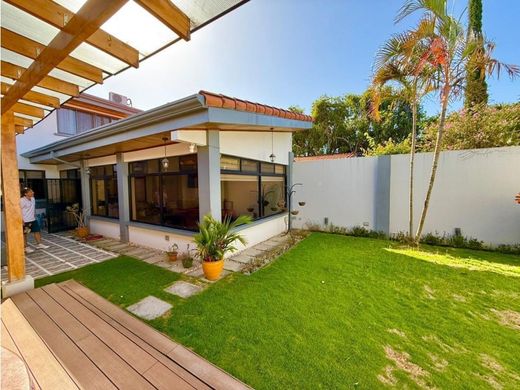 Luxury home in Escazú, Provincia de San José