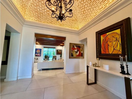 Жилой комплекс, Santa Ana, Provincia de San José