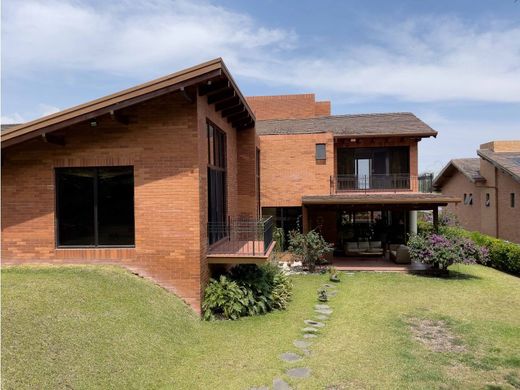 Luxus-Haus in Escazú, Provincia de San José