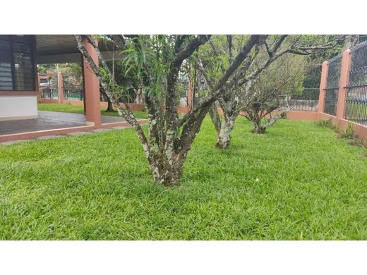 Luxury home in San Lorenzo, Pérez Zeledón