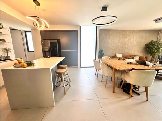 아파트 / Pavas, Cantón de San José