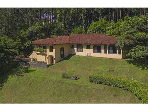 호화 저택 / Santa Ana, Provincia de San José