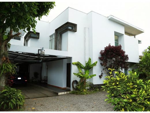 Casa de luxo - Curridabat, Provincia de San José