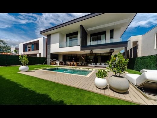 Casa di lusso a Santa Ana, Provincia de San José