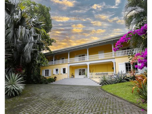 Rural or Farmhouse in Santa Ana, Provincia de San José