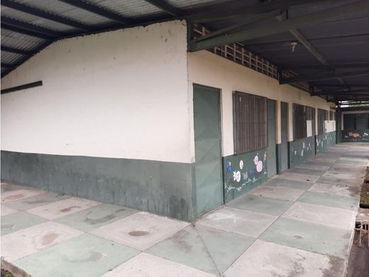 Residential complexes in Desamparados, Provincia de San José