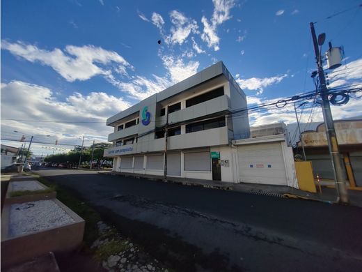 Edificio en Liberia, Provincia de Guanacaste