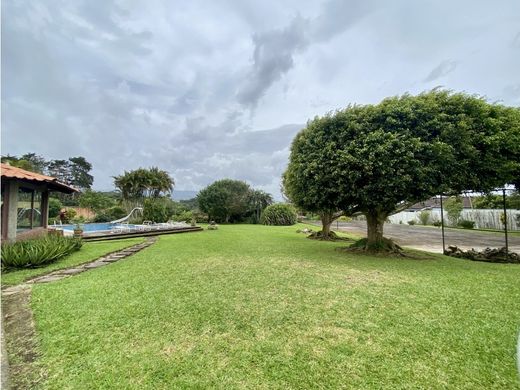 Land in Santo Domingo, Provincia de Heredia