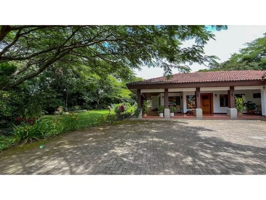 Luxe woning in Santa Ana, Provincia de San José